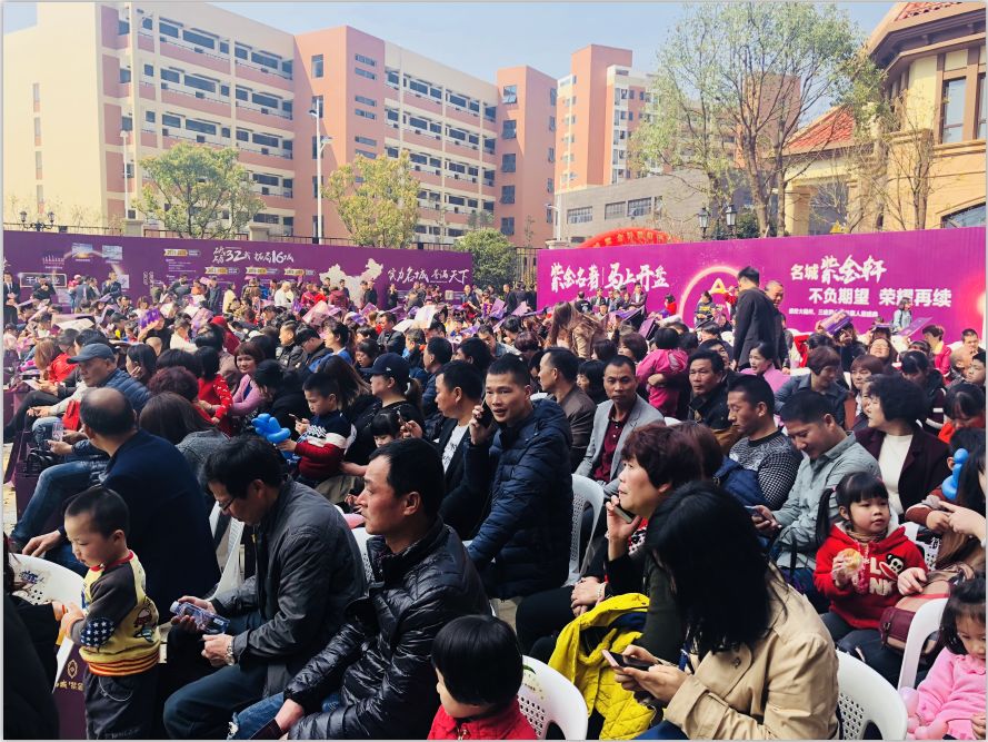 嫩叶草满18点此进