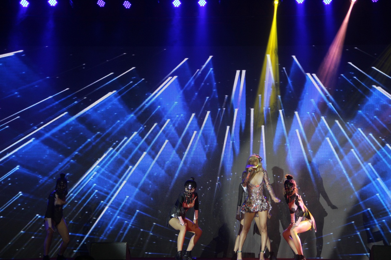 嫩叶草满18点此进