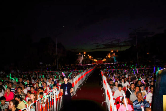 嫩叶草满18点此进