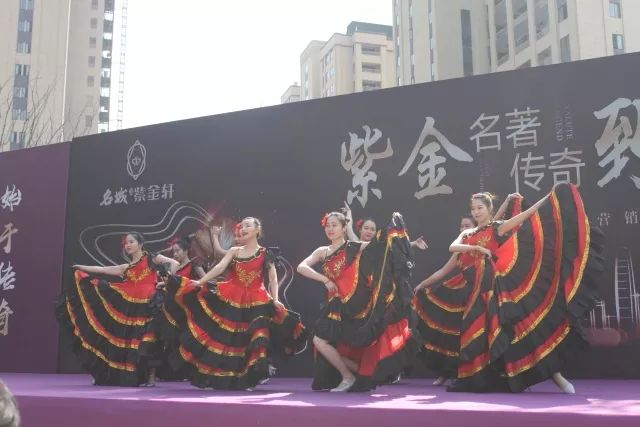 嫩叶草满18点此进