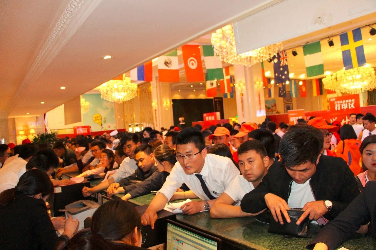 嫩叶草满18点此进