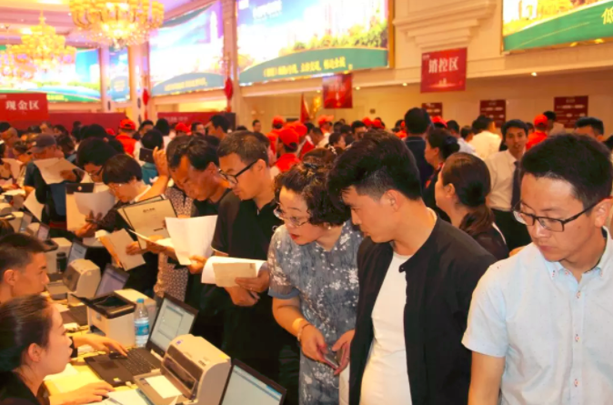 嫩叶草满18点此进