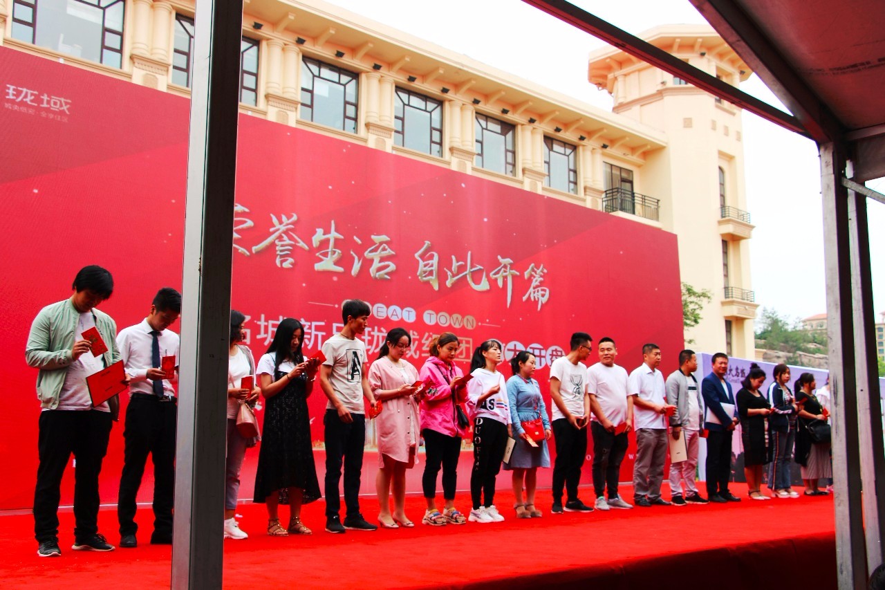 嫩叶草满18点此进