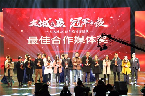 嫩叶草满18点此进