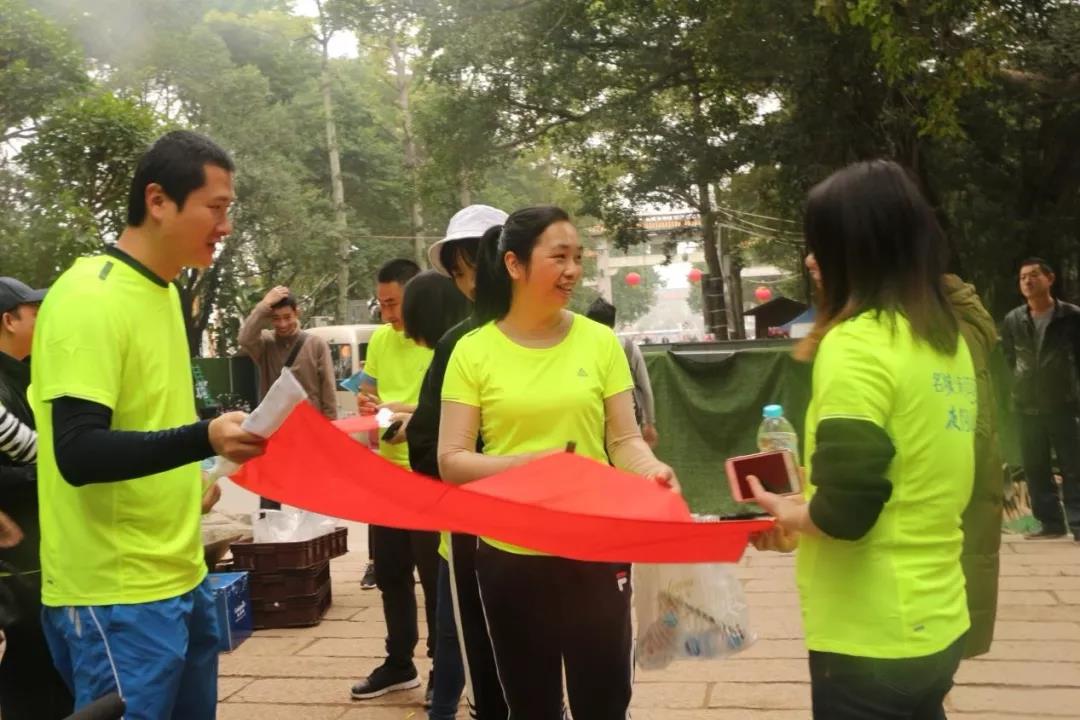 嫩叶草满18点此进