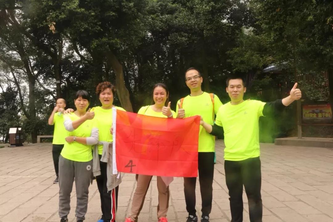 嫩叶草满18点此进