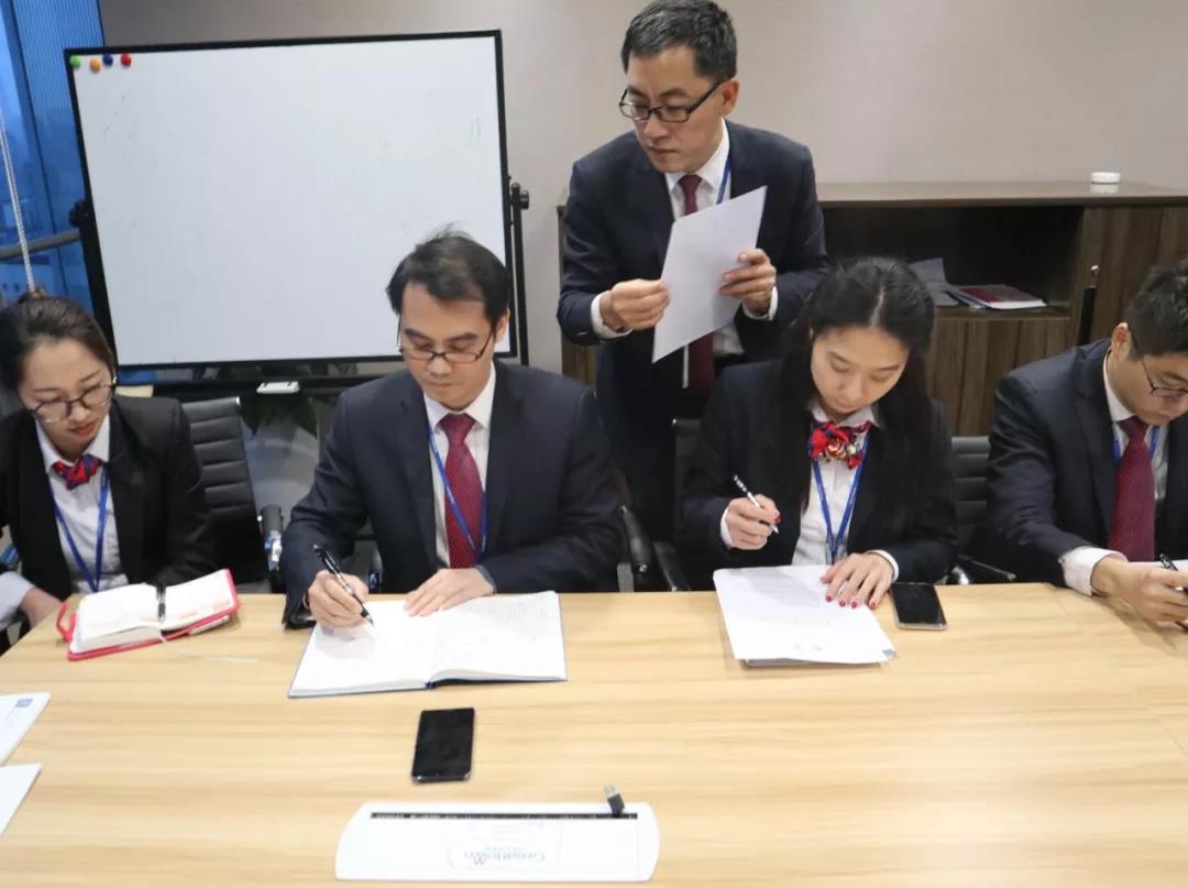 嫩叶草满18点此进