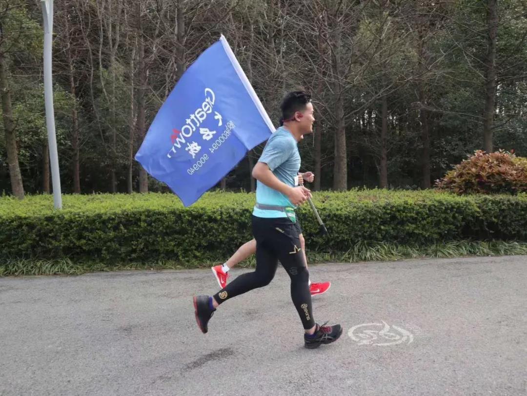 嫩叶草满18点此进