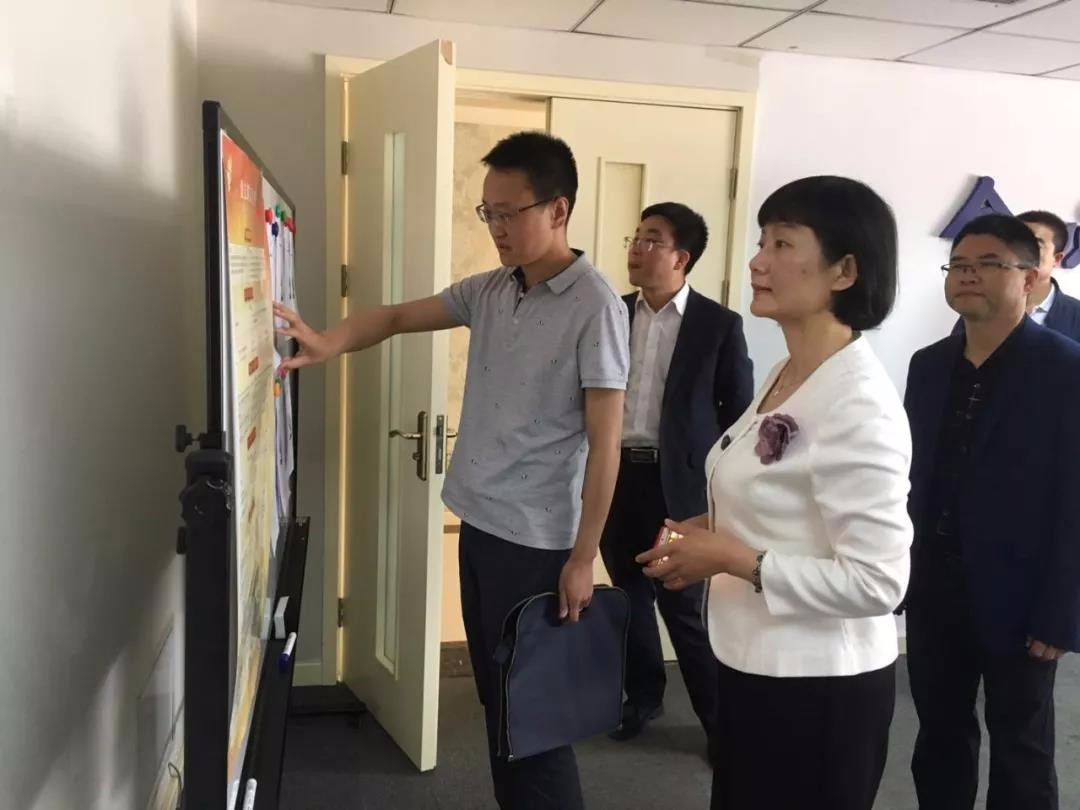 嫩叶草满18点此进