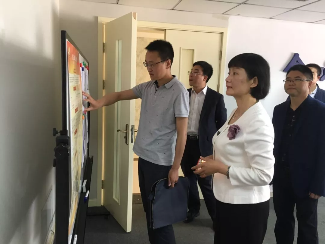 嫩叶草满18点此进