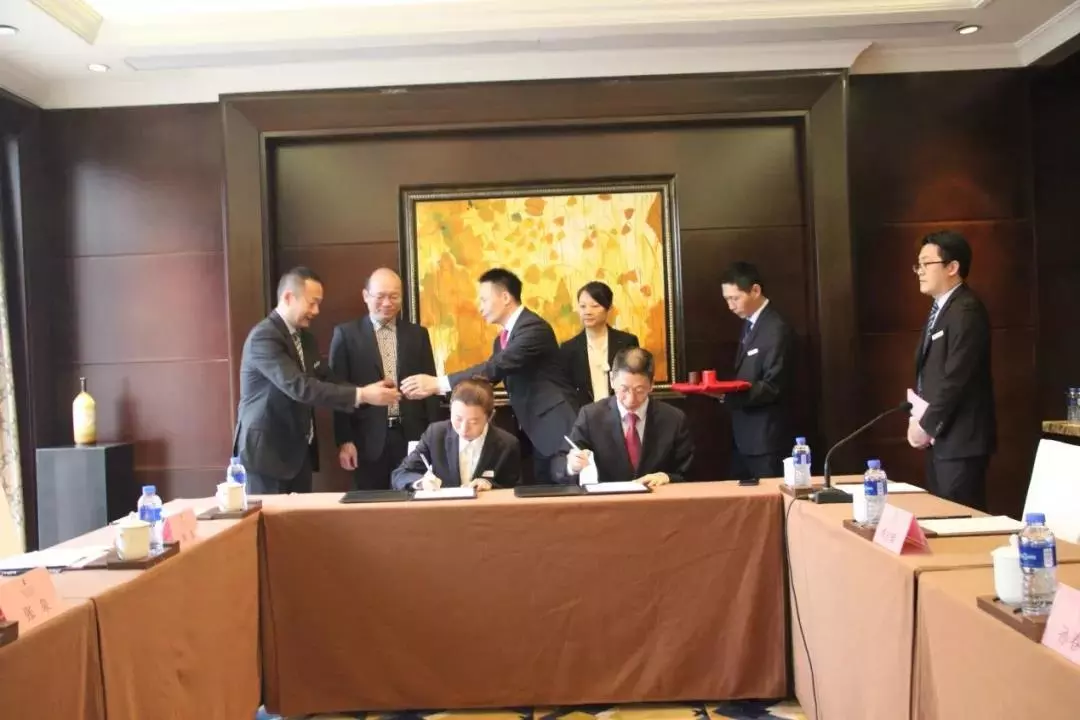 嫩叶草满18点此进