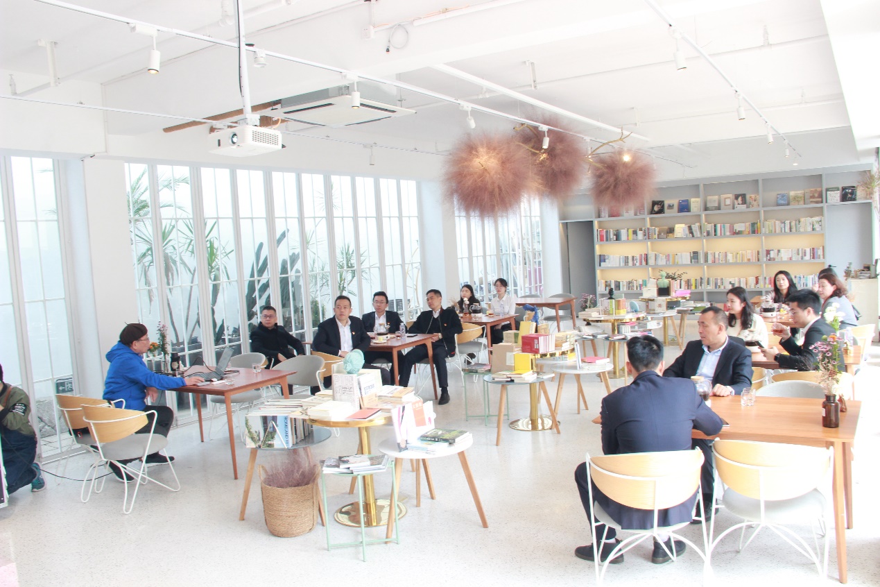 嫩叶草满18点此进