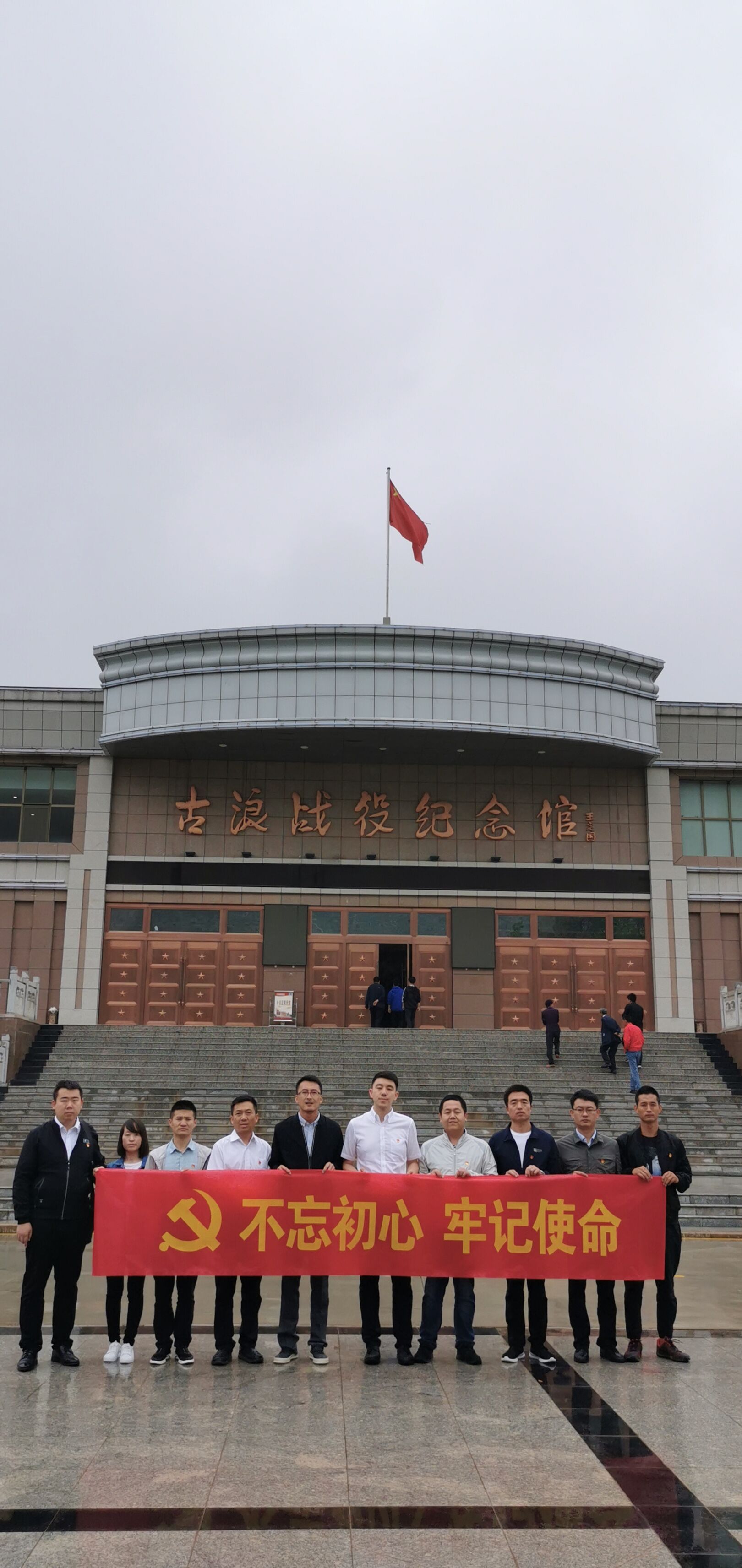 嫩叶草满18点此进