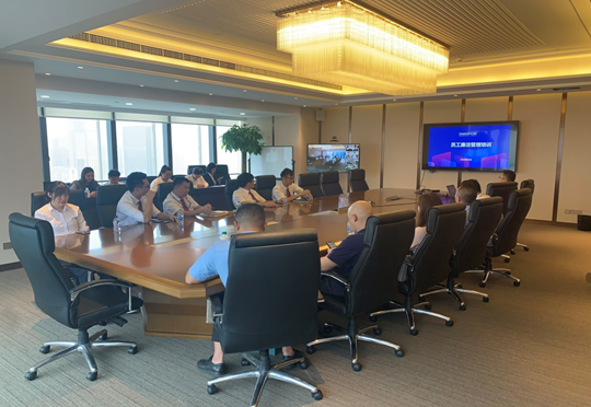 嫩叶草满18点此进