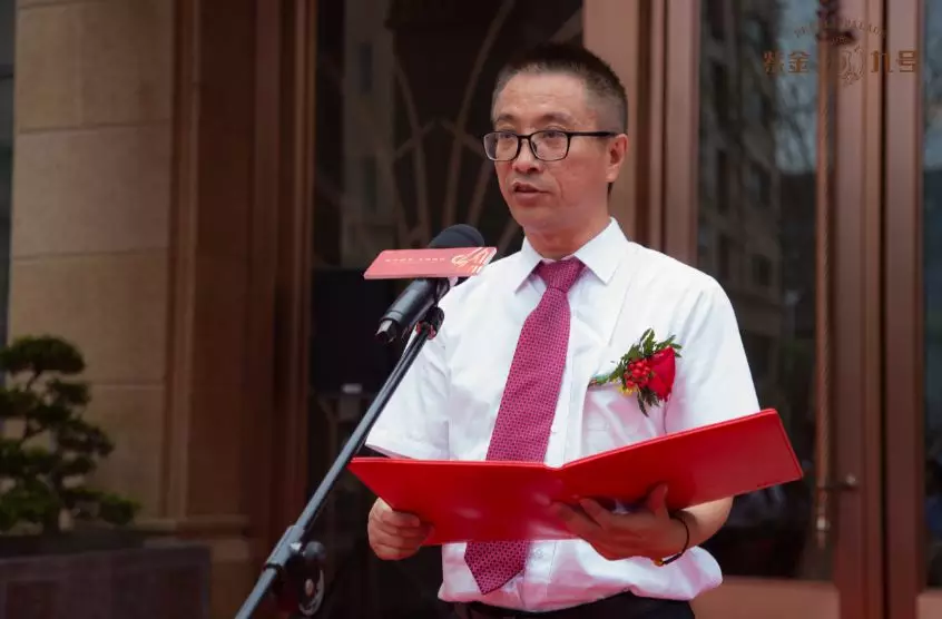 嫩叶草满18点此进