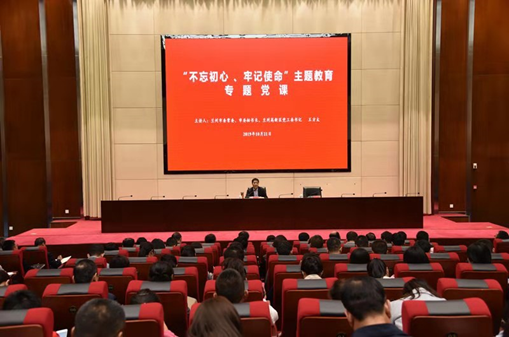 嫩叶草满18点此进