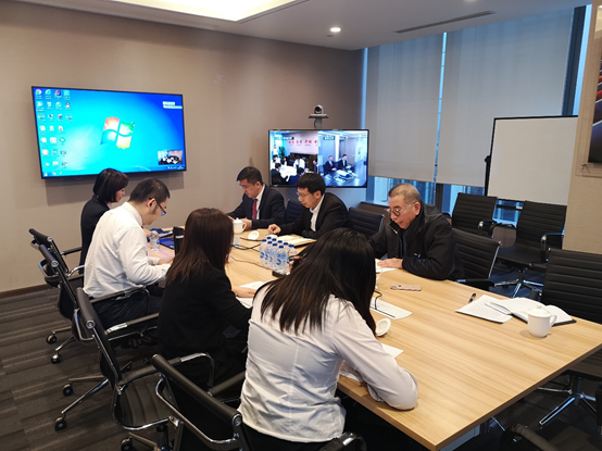 嫩叶草满18点此进