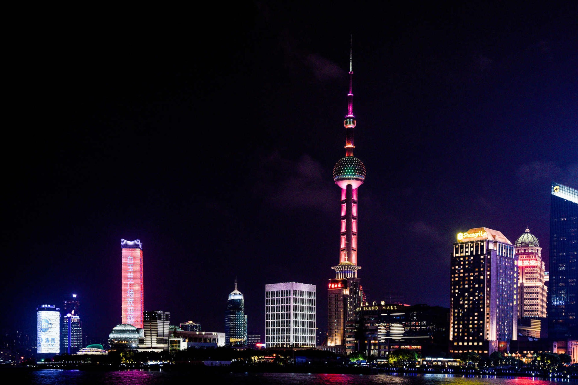 嫩叶草满18点此进