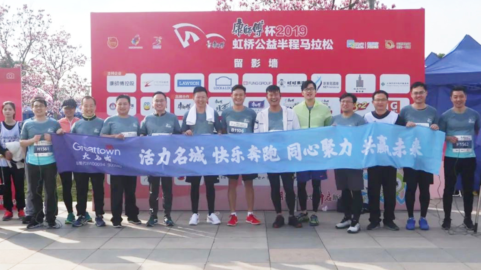 嫩叶草满18点此进