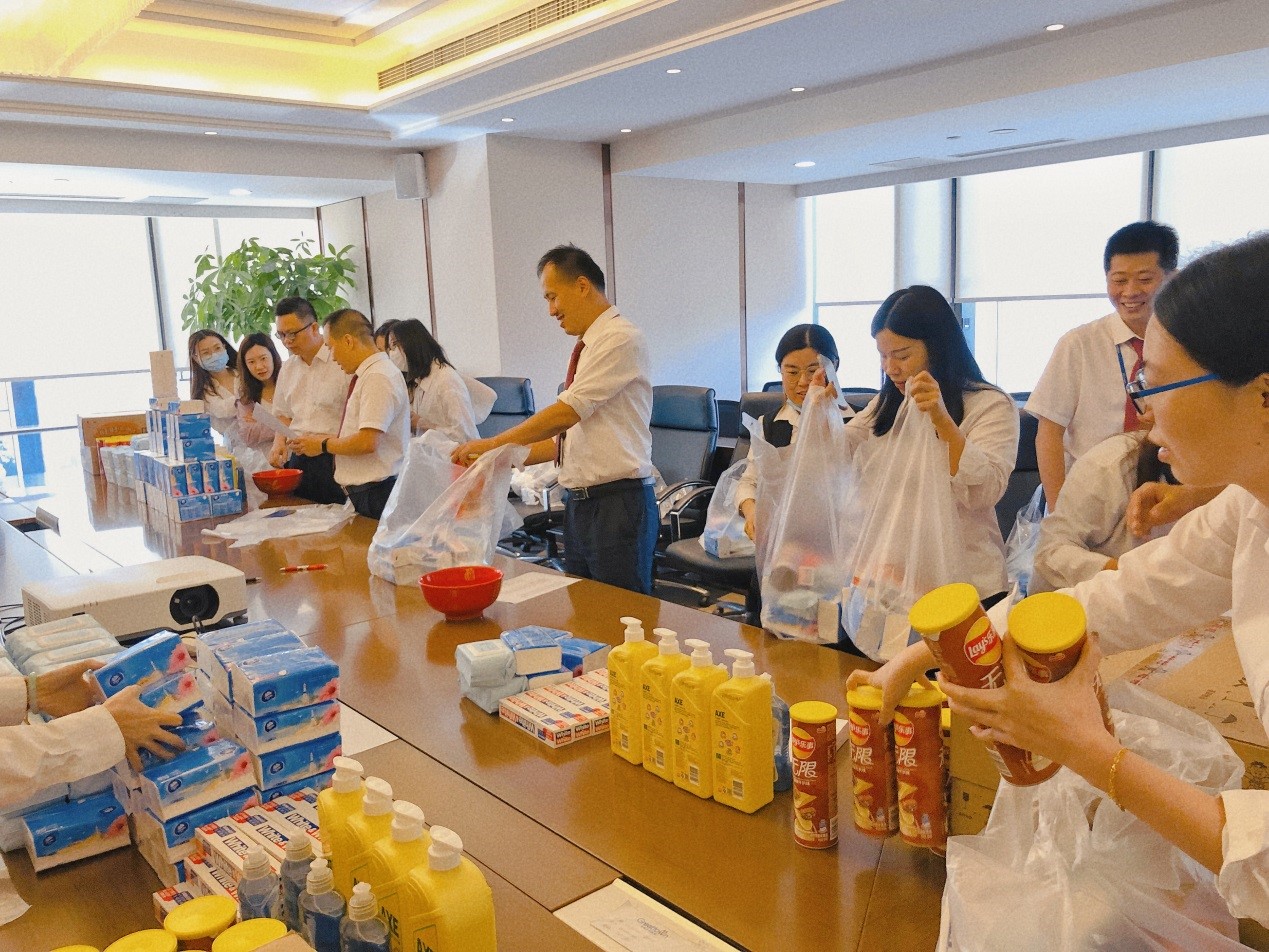 嫩叶草满18点此进