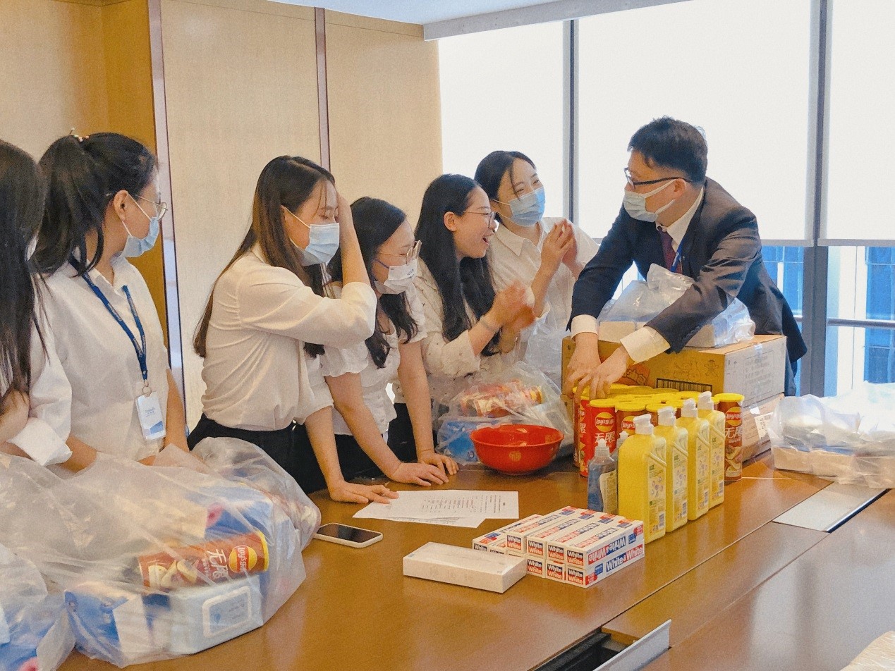 嫩叶草满18点此进