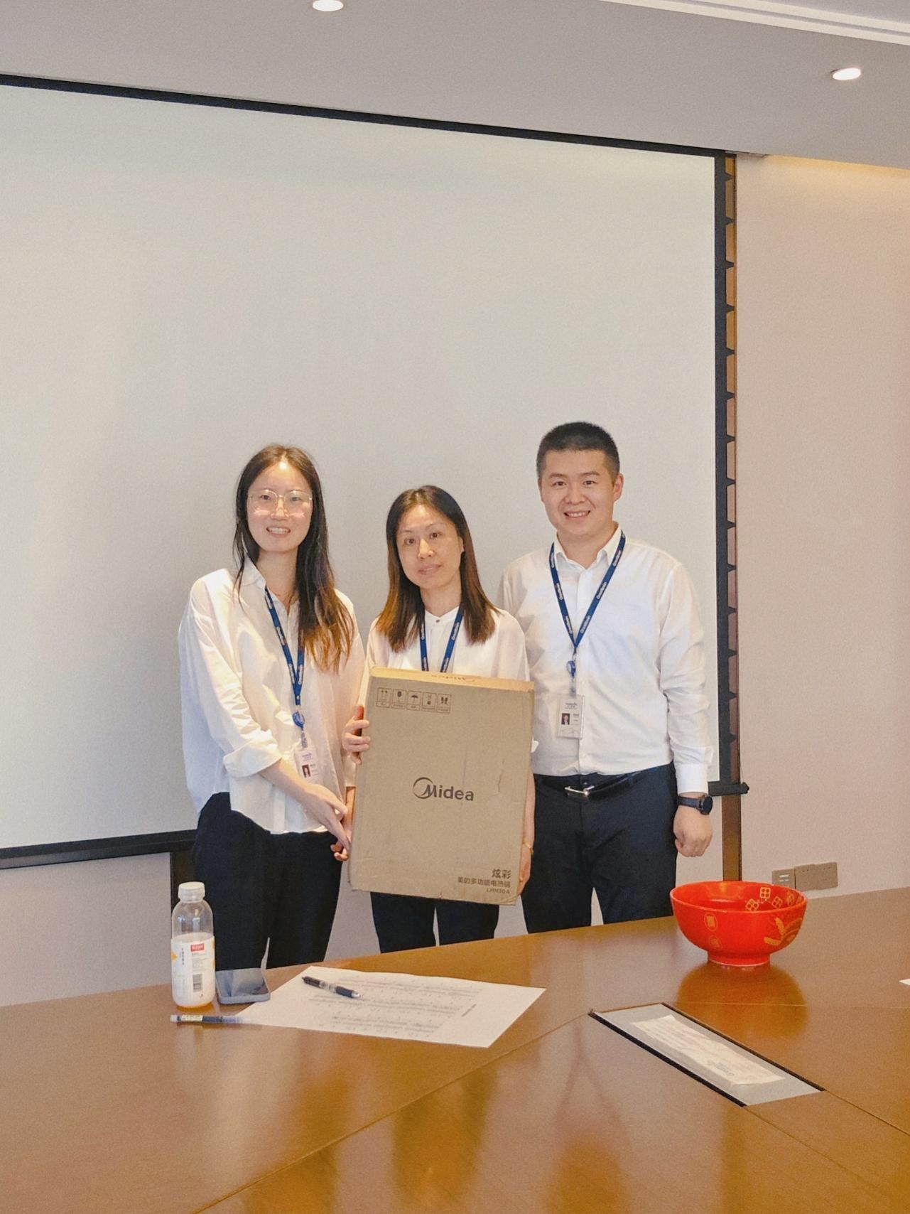 嫩叶草满18点此进