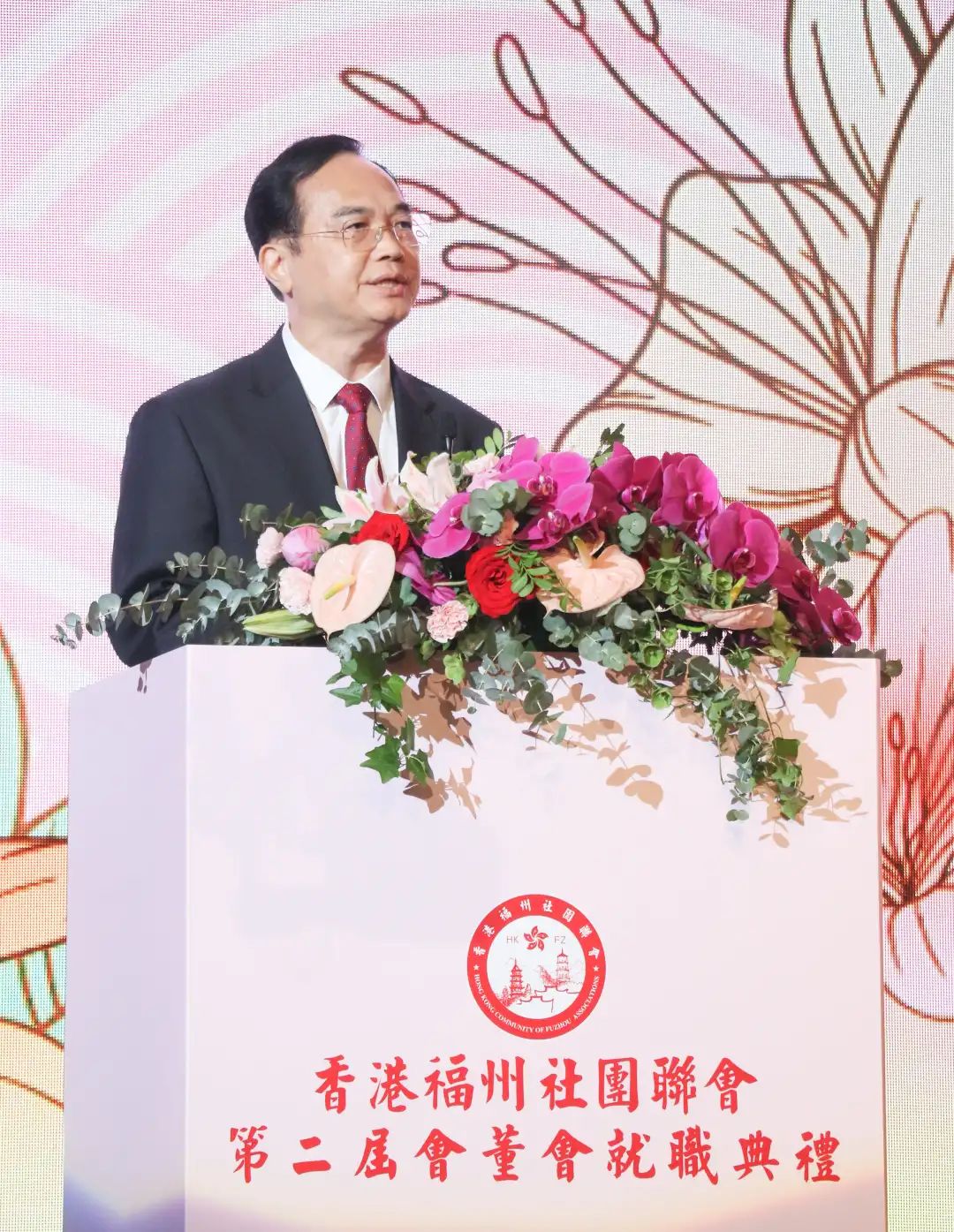 嫩叶草满18点此进