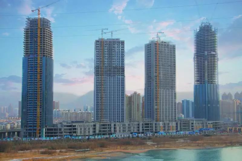 嫩叶草满18点此进