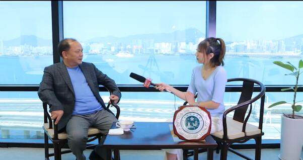 嫩叶草满18点此进