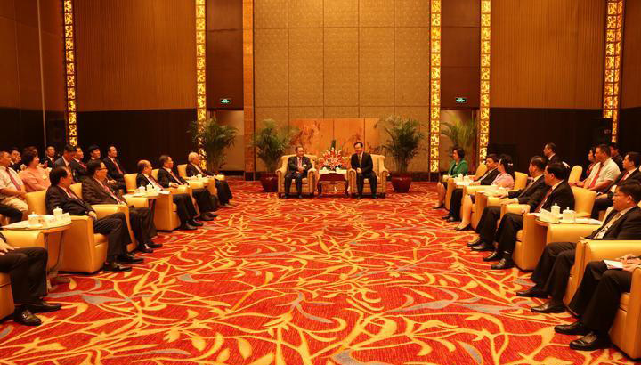 嫩叶草满18点此进