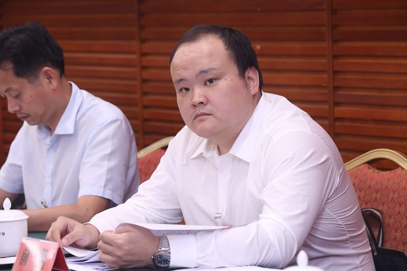 嫩叶草满18点此进