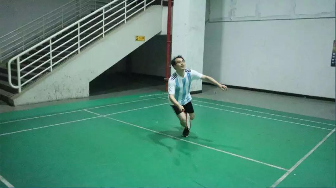 嫩叶草满18点此进