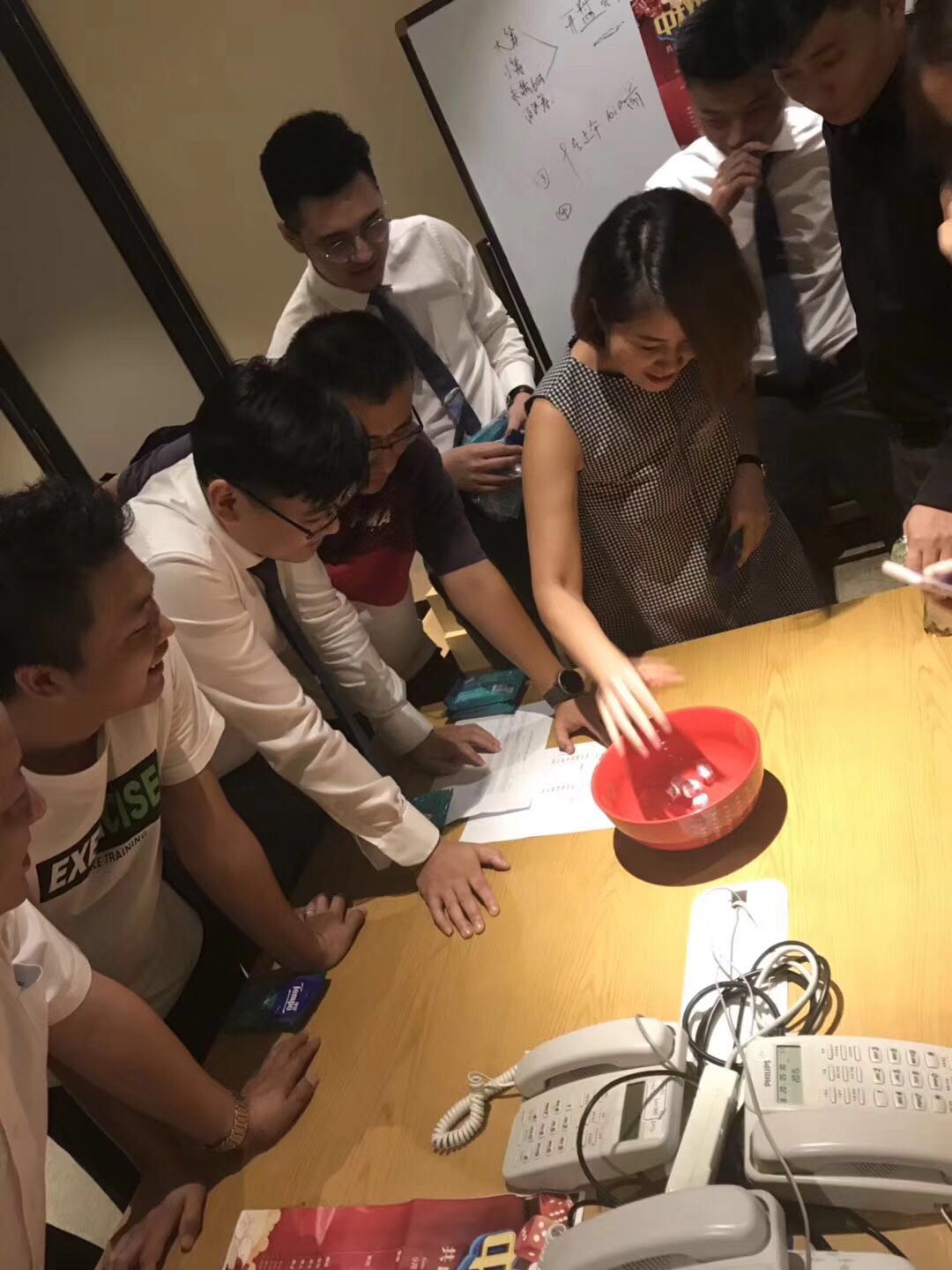 嫩叶草满18点此进