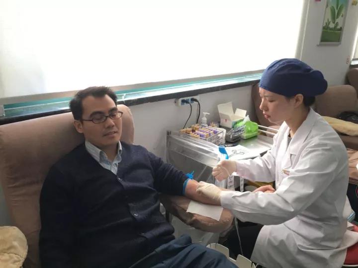 嫩叶草满18点此进