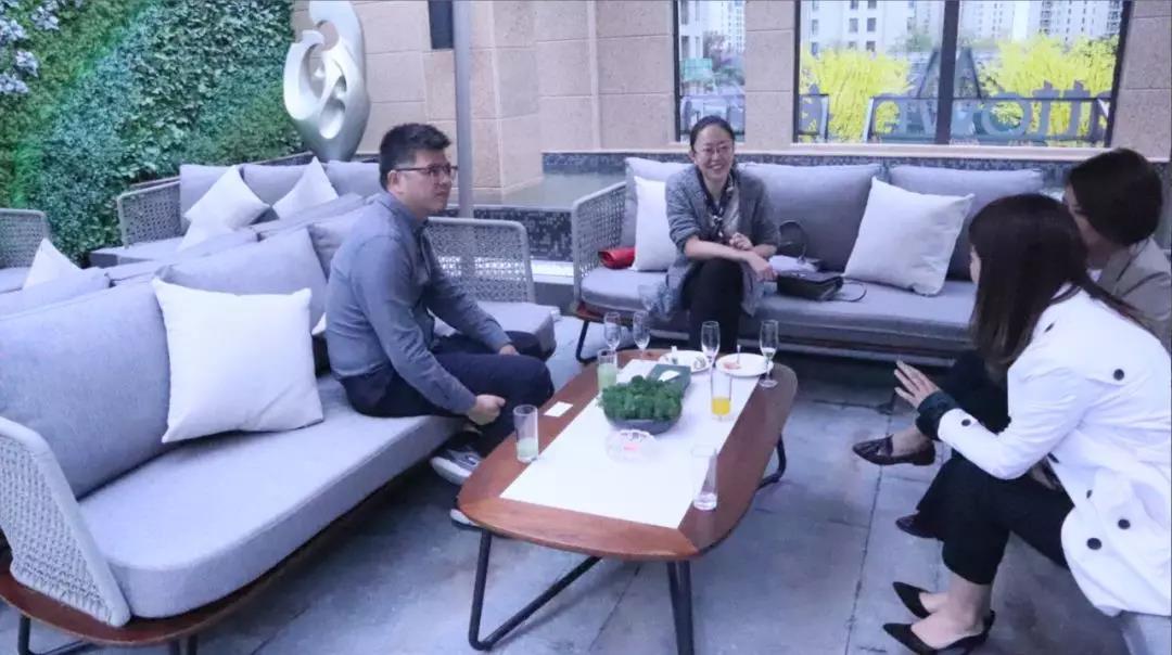 嫩叶草满18点此进