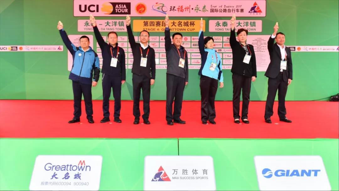 嫩叶草满18点此进