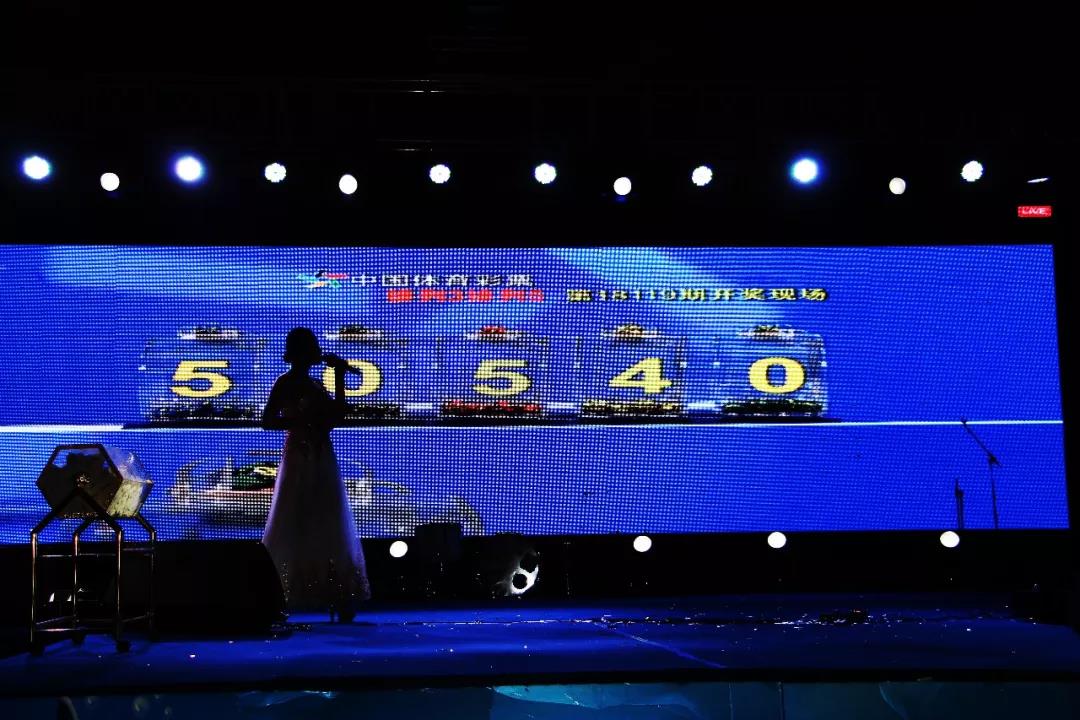 嫩叶草满18点此进