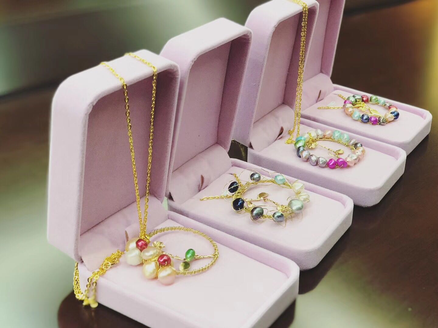 嫩叶草满18点此进